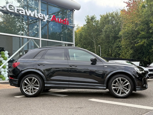 Used Audi Q3 2022 for sale - 76238876: Photo 2