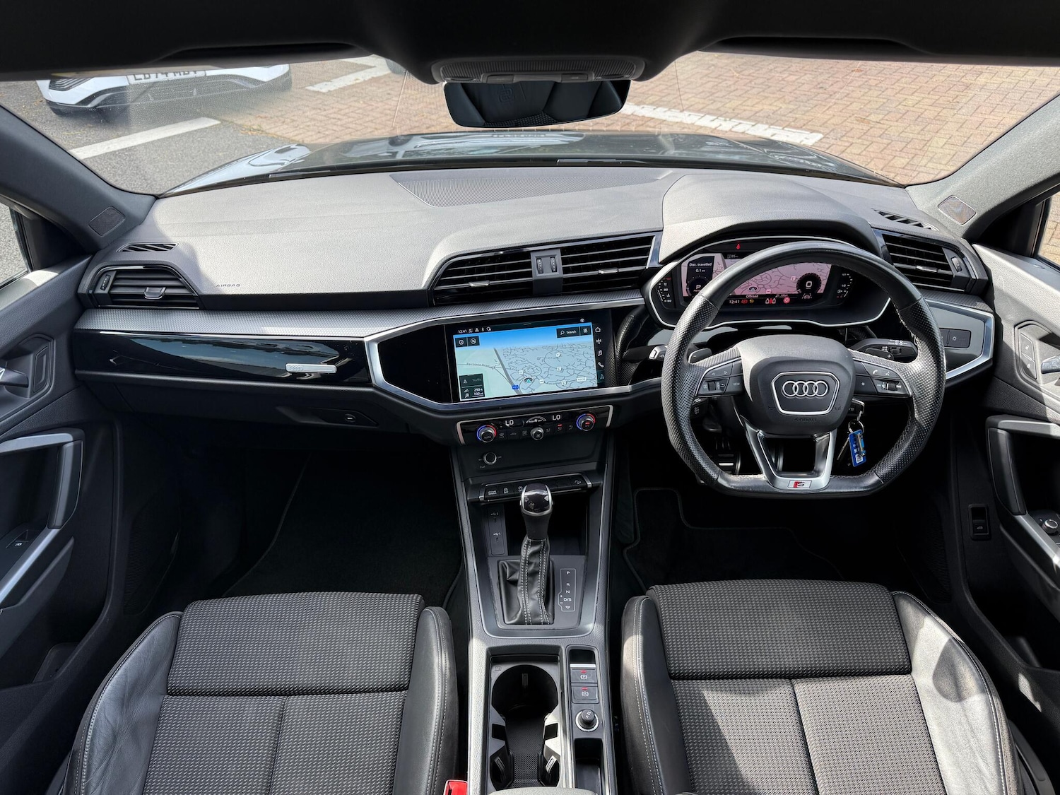 Used Audi Q3 2022 for sale - 76238876: Photo 3