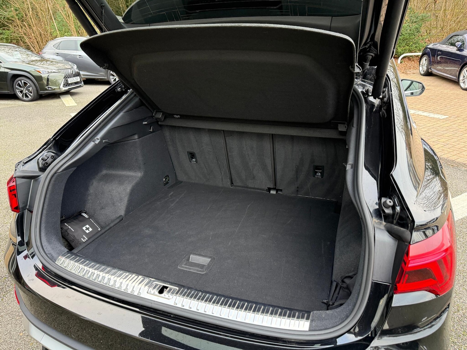 Used Audi Q3 2023 for sale - 77163158: Photo 40