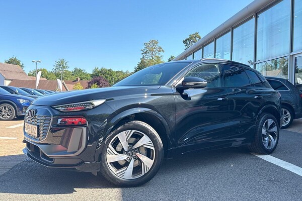 Used Audi Q6 e-tron 2024 for sale - 75670102: Photo 10