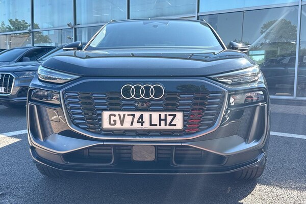 Used Audi Q6 e-tron 2024 for sale - 75670102: Photo 11