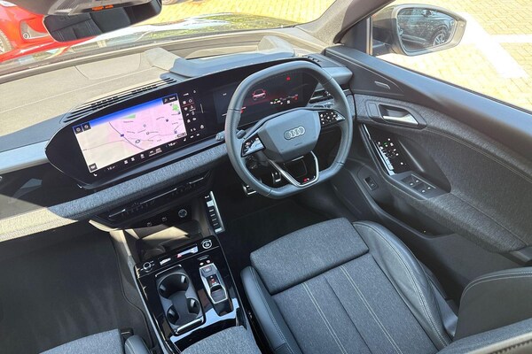 Used Audi Q6 e-tron 2024 for sale - 75670102: Photo 33