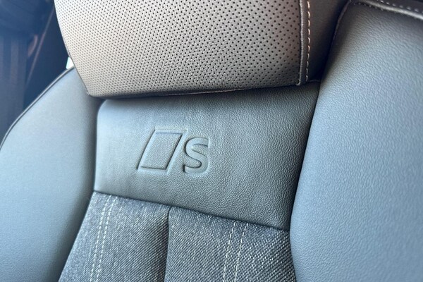 Used Audi Q6 e-tron 2024 for sale - 75670102: Photo 44
