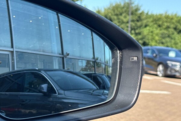 Used Audi Q6 e-tron 2024 for sale - 75670102: Photo 49