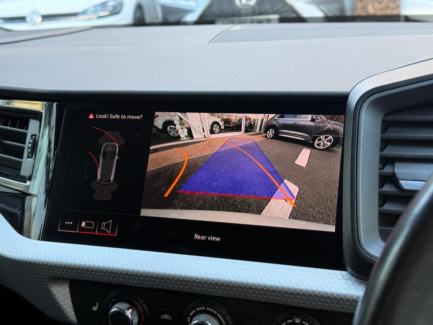 Used Audi A1 2023 for sale - 76899567: Photo 3