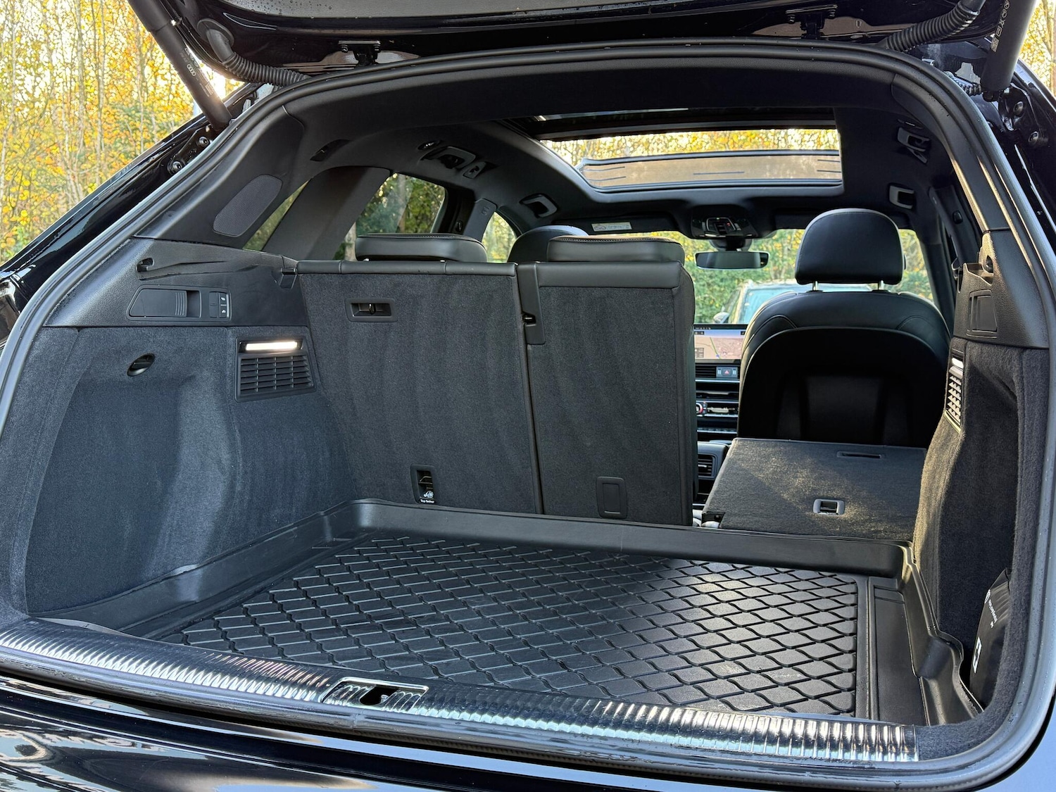 Used Audi Q5 2023 for sale - 77057136: Photo 39