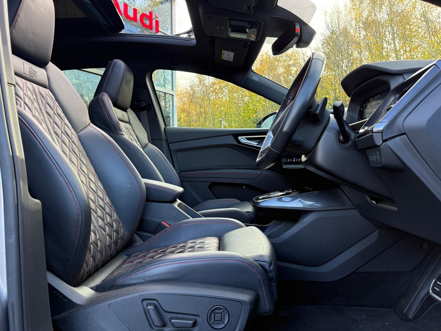 Used Audi Q4 e-tron 2022 for sale - 77559587: Photo 13