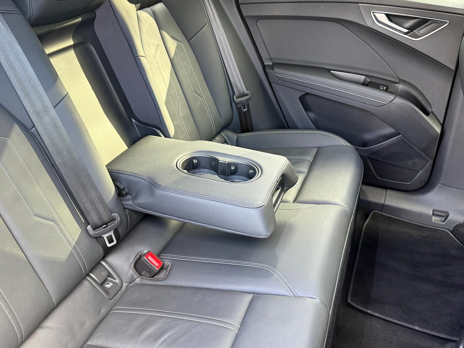 Used Audi Q4 e-tron 2023 for sale - 76866382: Photo 33