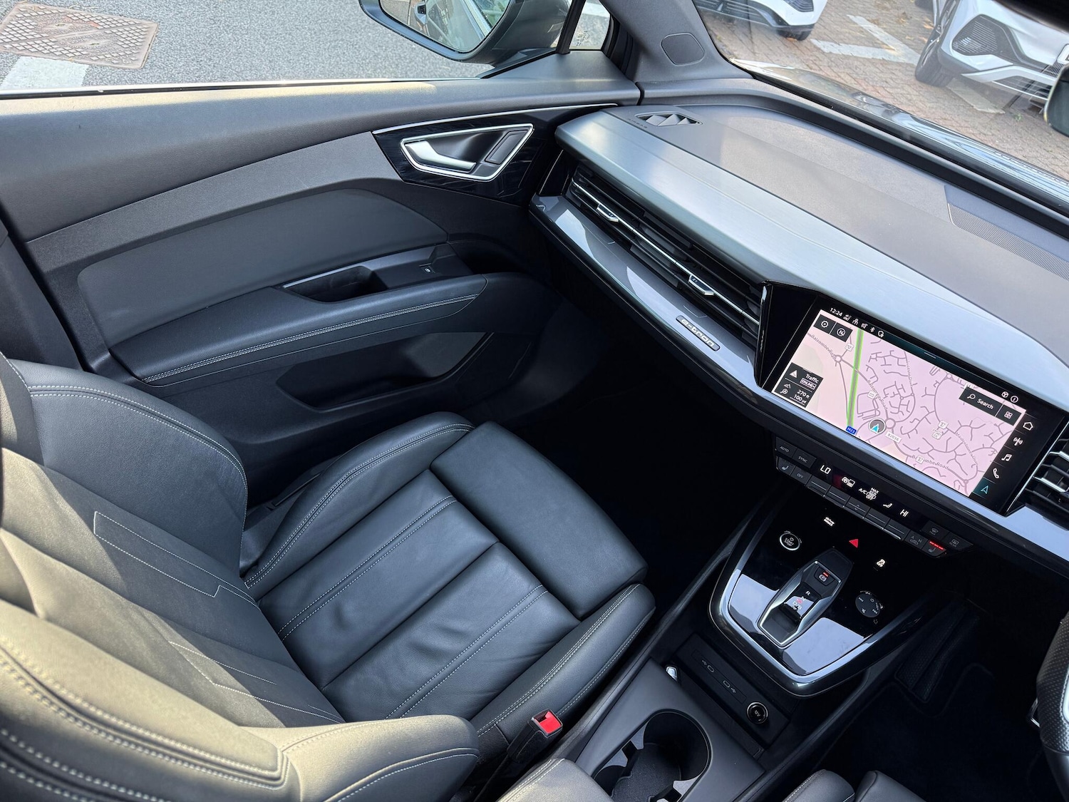 Used Audi Q4 e-tron 2023 for sale - 76866382: Photo 47