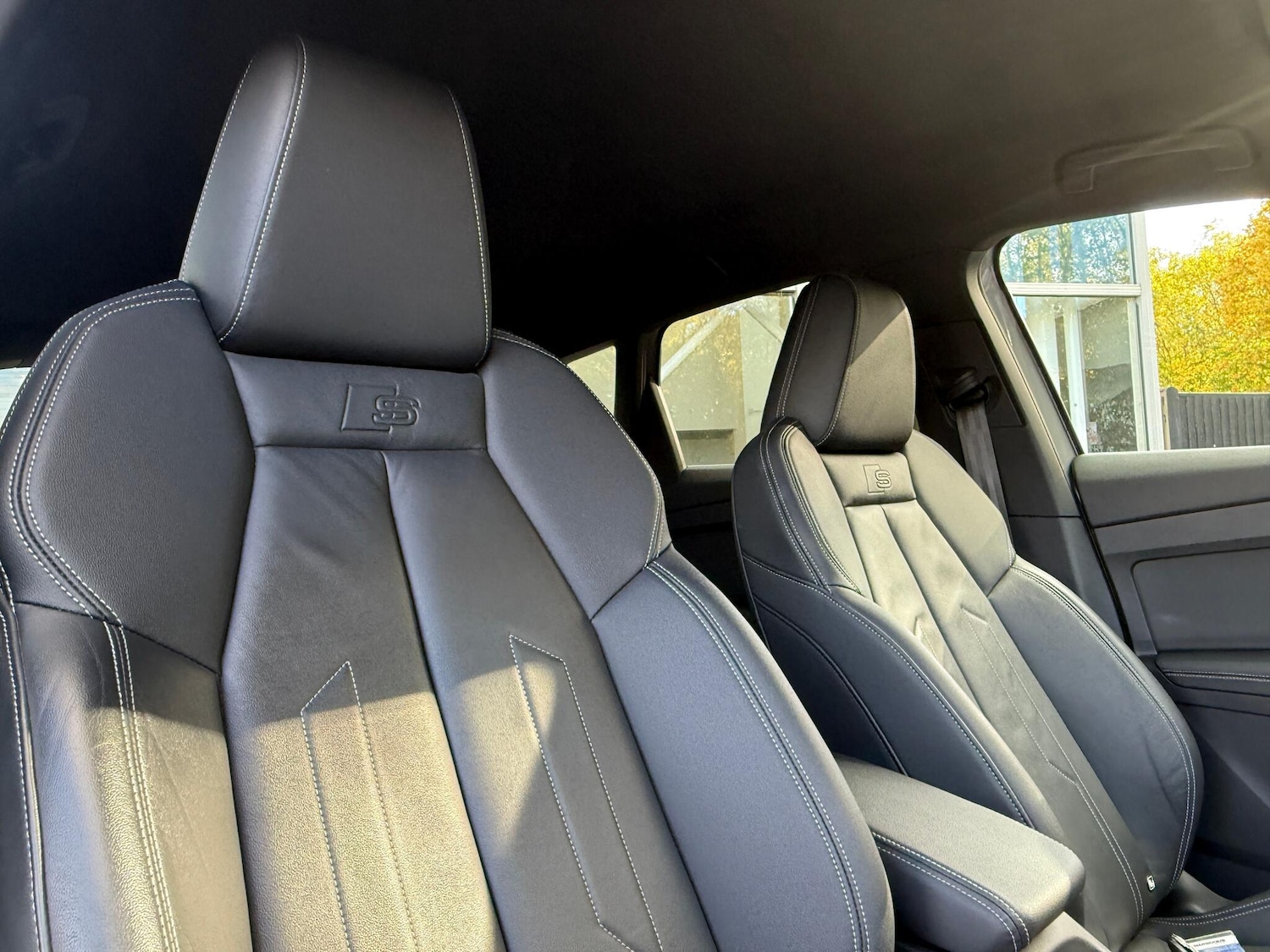 Used Audi Q4 e-tron 2023 for sale - 76866382: Photo 54