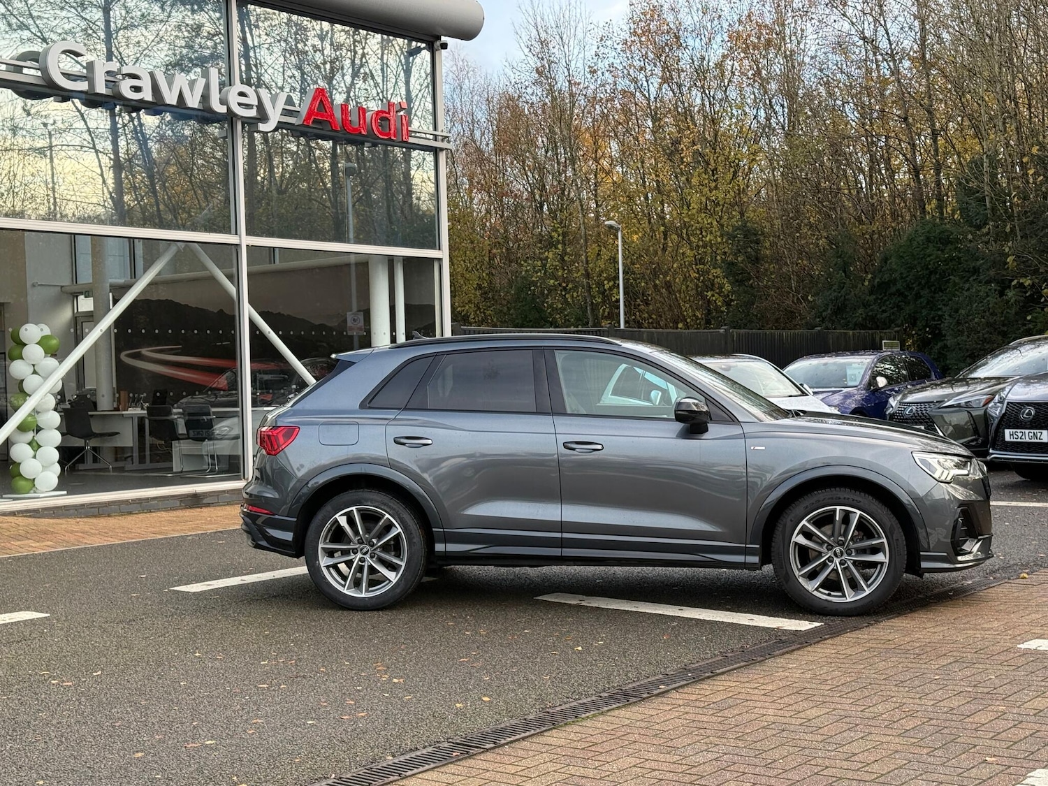 Used Audi Q3 2021 for sale - 77524566: Photo 2