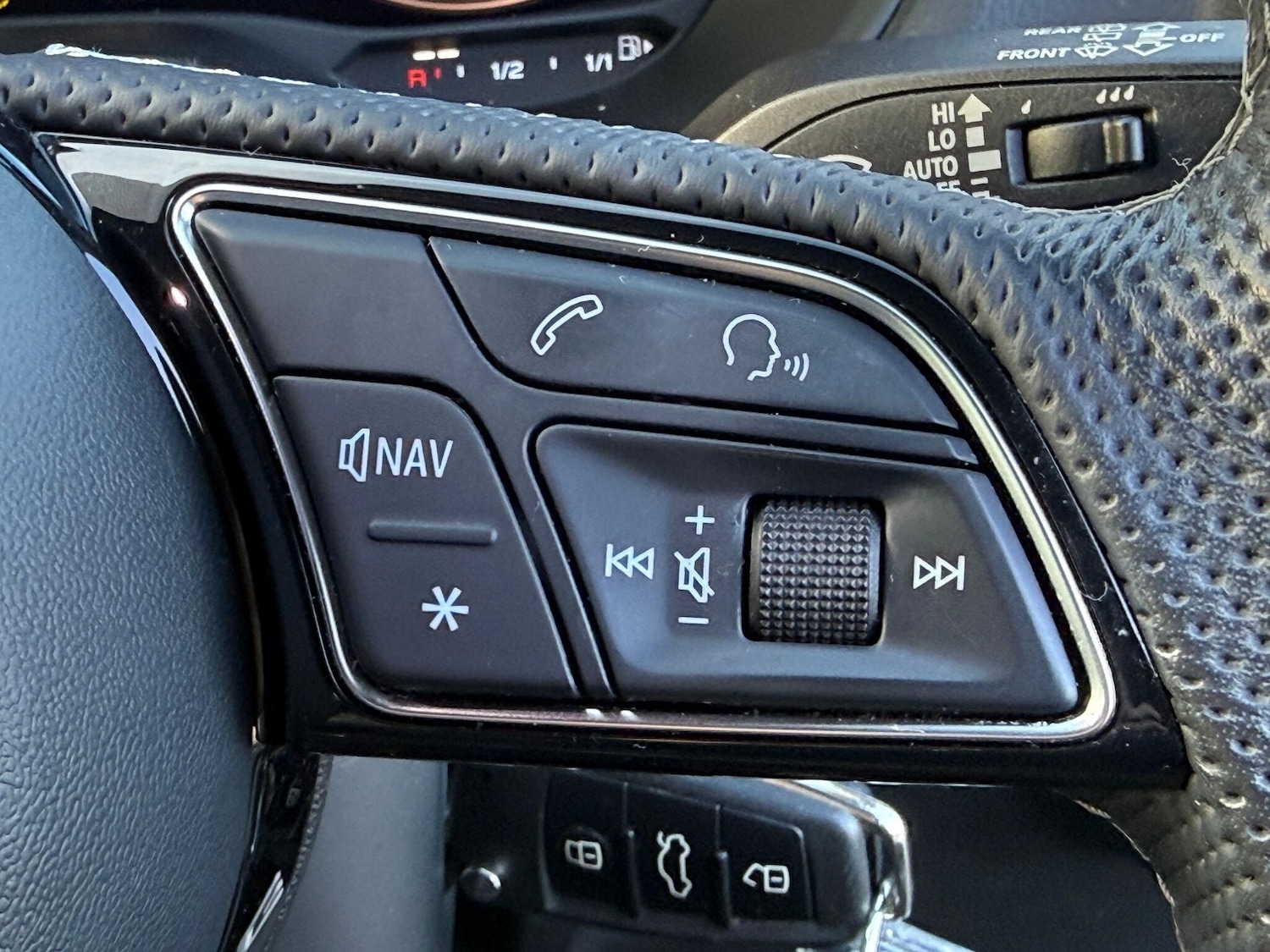 Used Audi Q2 2022 for sale - 77015841: Photo 65