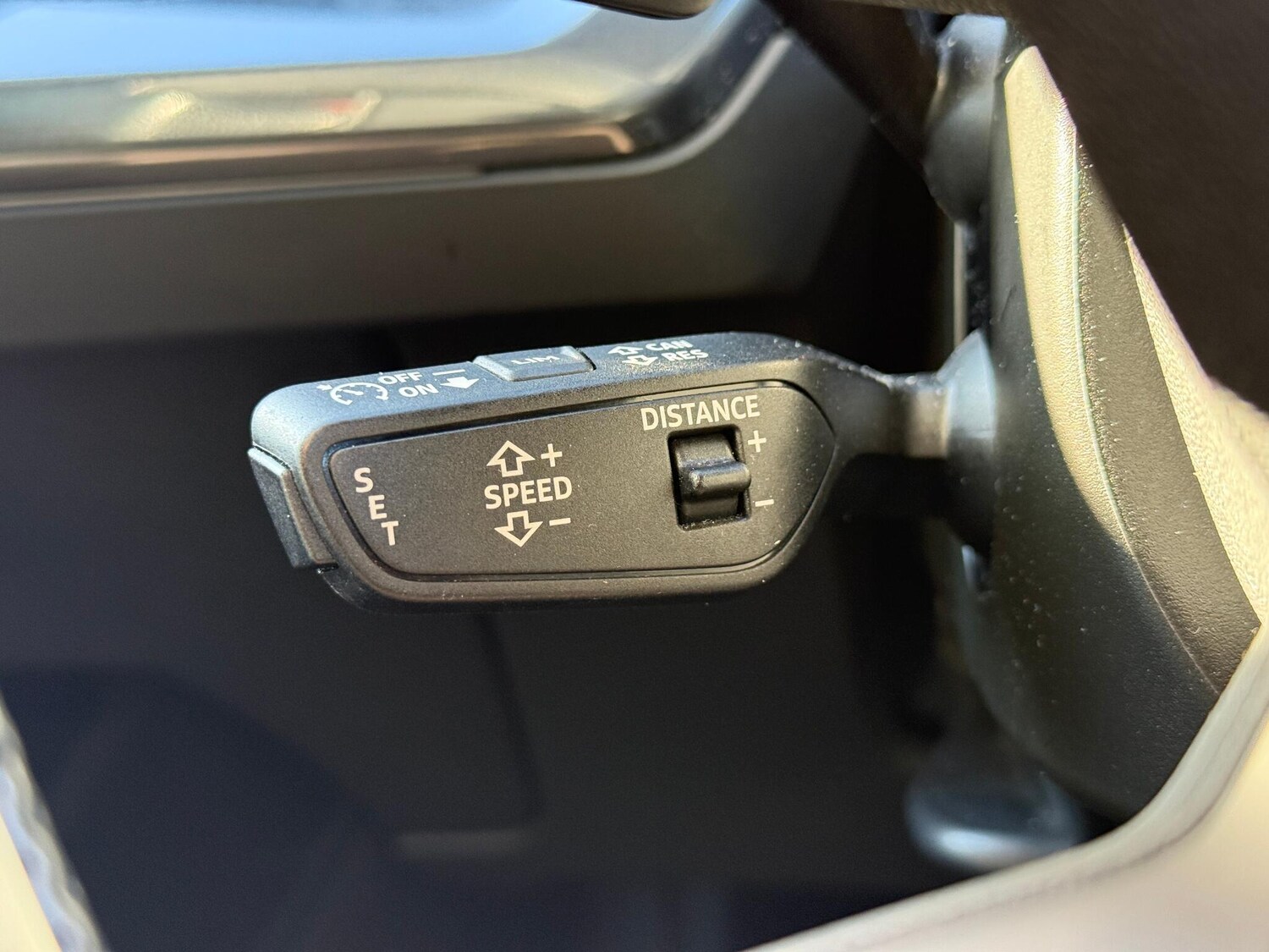 Used Audi Q4 e-tron 2023 for sale - 77440836: Photo 15