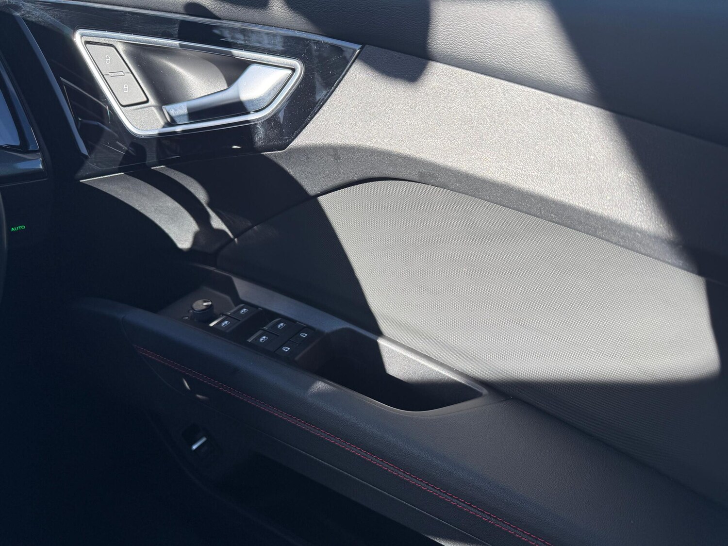 Used Audi Q4 e-tron 2023 for sale - 77440836: Photo 21