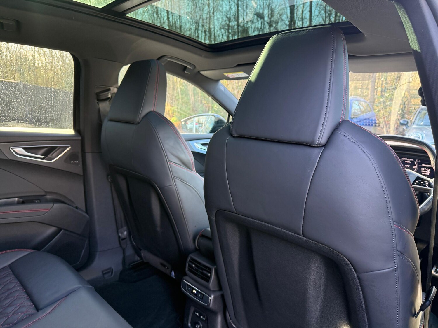 Used Audi Q4 e-tron 2023 for sale - 77440836: Photo 32