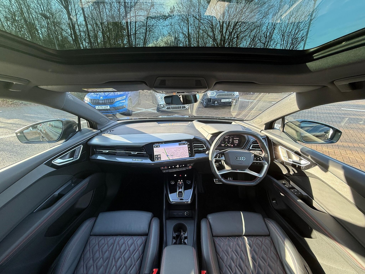 Used Audi Q4 e-tron 2023 for sale - 77440836: Photo 6