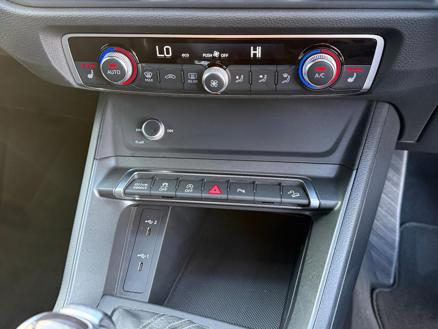 Used Audi Q3 2022 for sale - 76899241: Photo 46