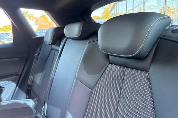 Used Audi Q4 e-tron 2023 for sale - 76228103: Photo 28