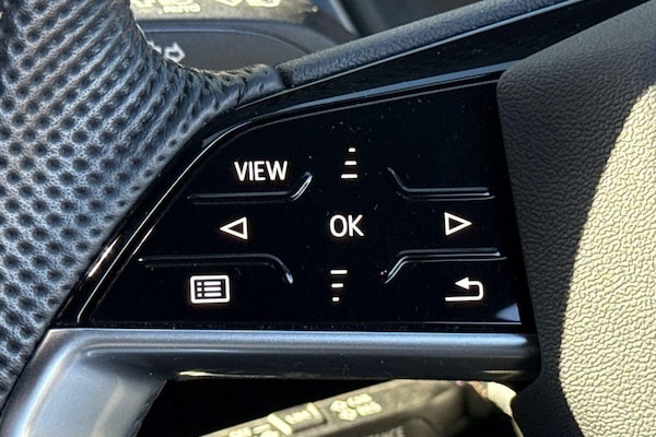 Used Audi Q4 e-tron 2023 for sale - 76228103: Photo 46