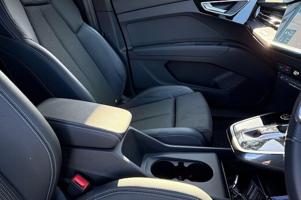 Used Audi Q4 e-tron 2023 for sale - 76228103: Photo 51