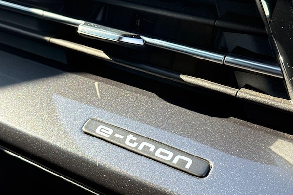 Used Audi Q4 e-tron 2023 for sale - 76228103: Photo 59