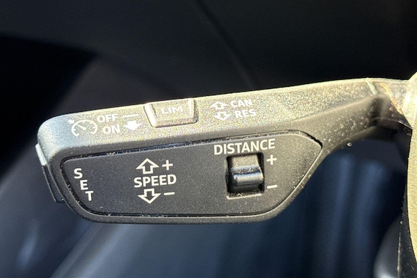 Used Audi Q4 e-tron 2023 for sale - 76228103: Photo 63