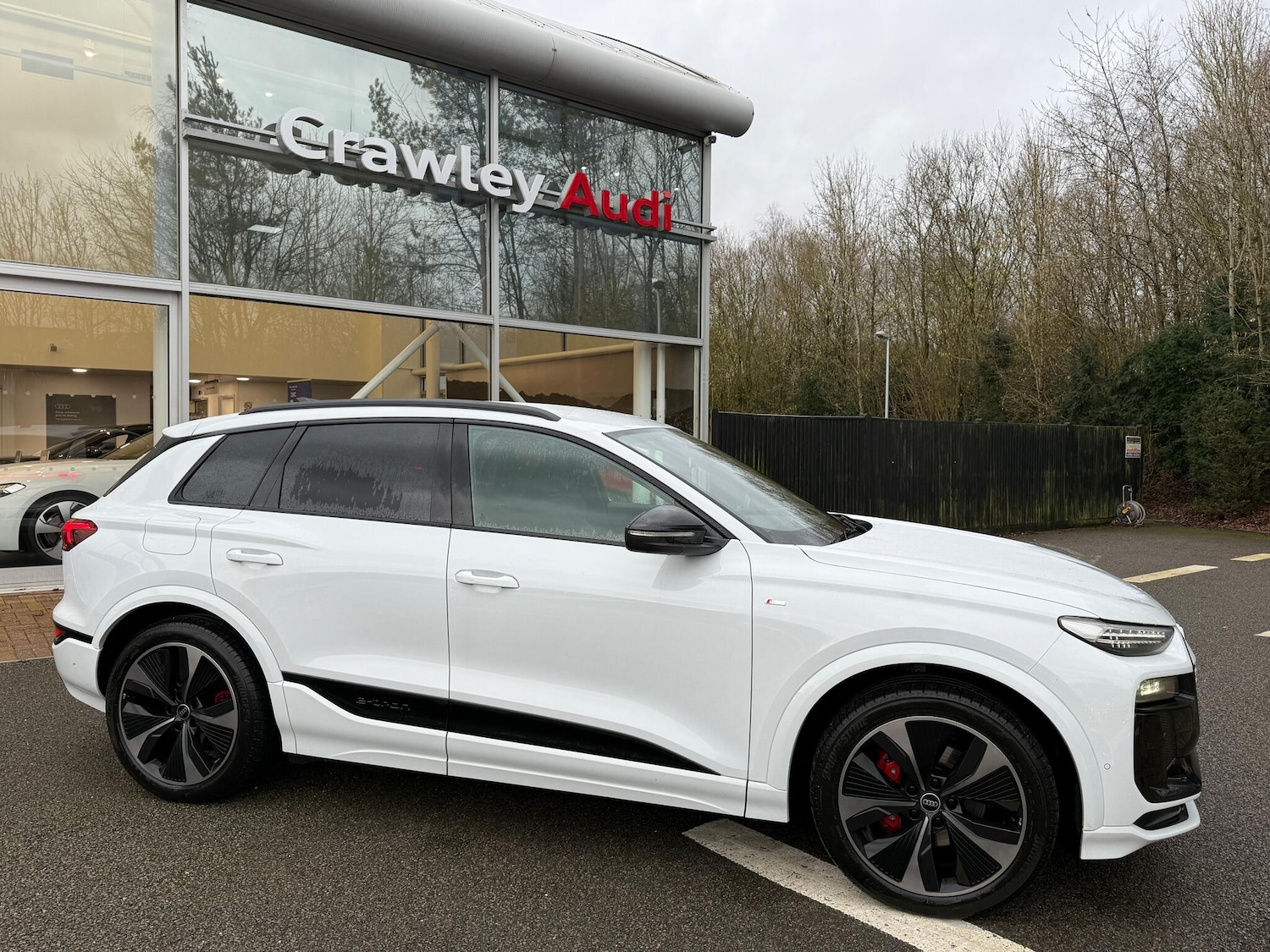 Used Audi Q6 e-tron 2025 for sale - 77559068: Photo 2