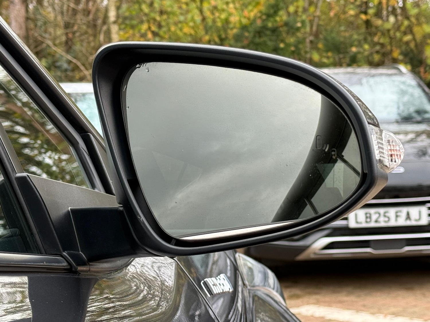 Used Toyota C-HR 2020 for sale - 76620020: Photo 42