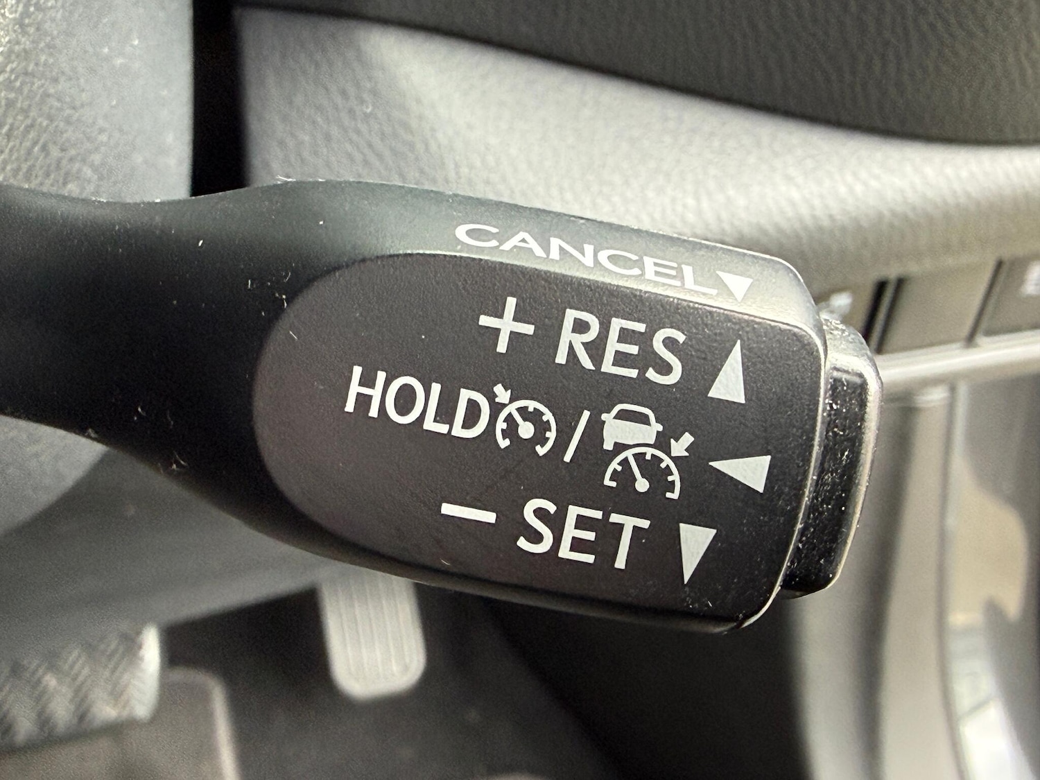 Used Toyota C-HR 2020 for sale - 76620020: Photo 63