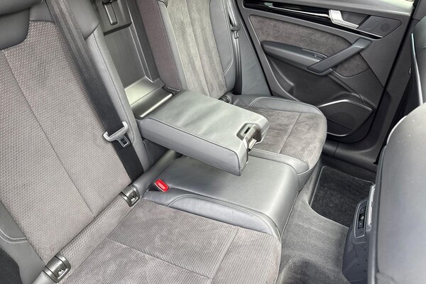 Used Audi Q5 2018 for sale - 76215295: Photo 26