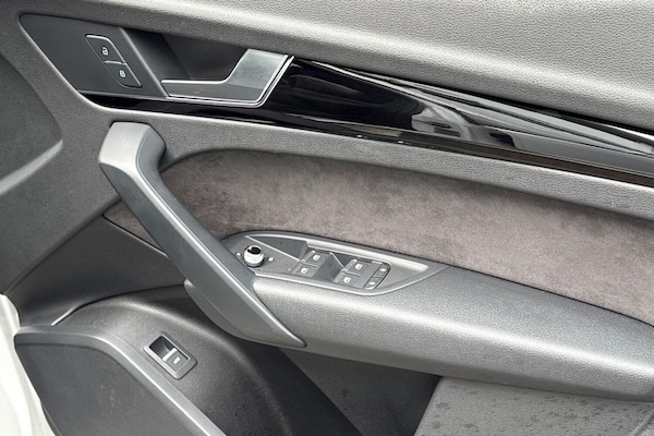 Used Audi Q5 2018 for sale - 76215295: Photo 51