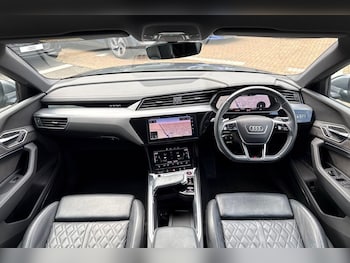 Used Audi e-tron S 2021 for sale - 75658492: Photo