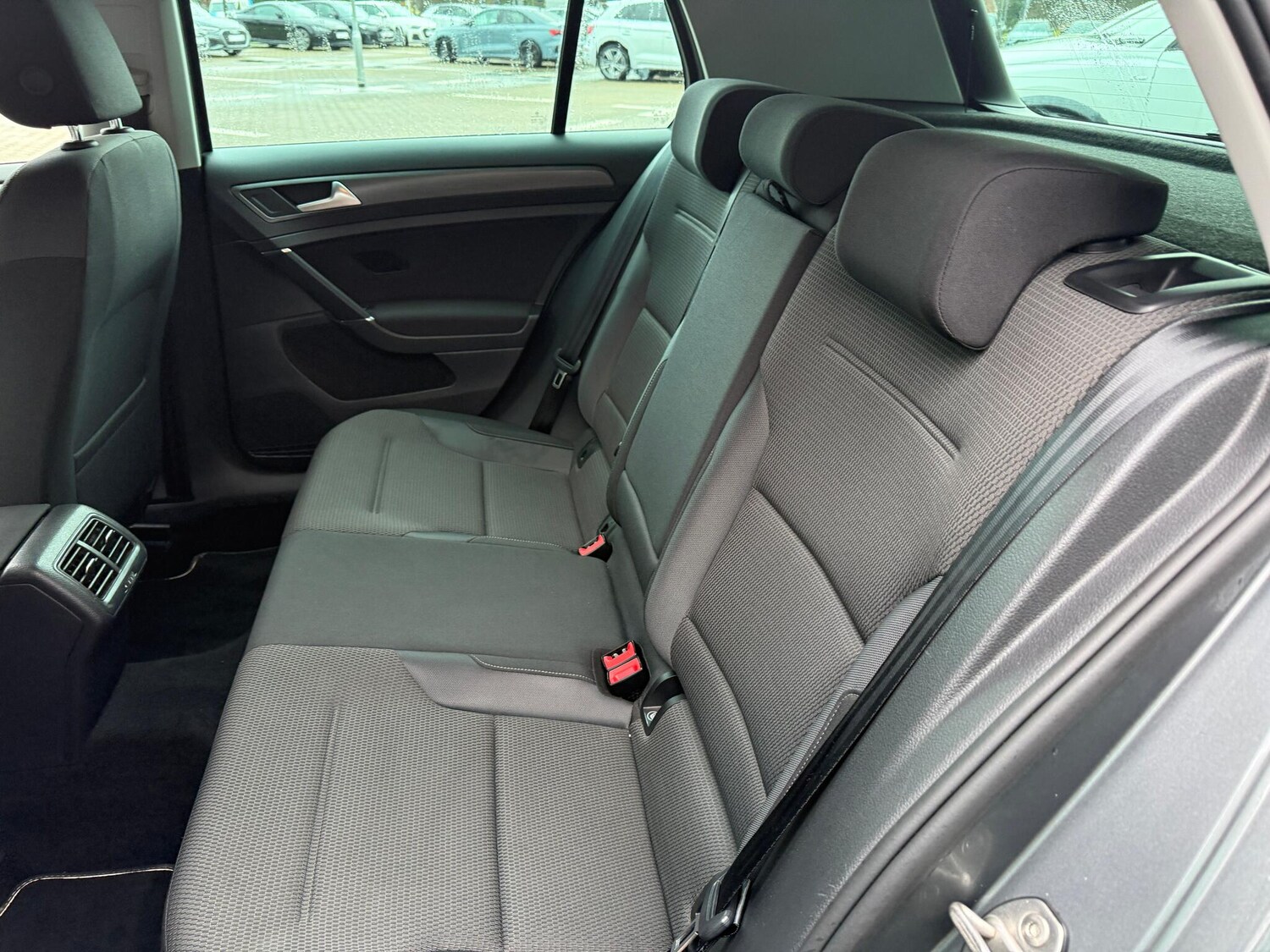 Used Volkswagen Golf 2019 for sale - 77468289: Photo 43