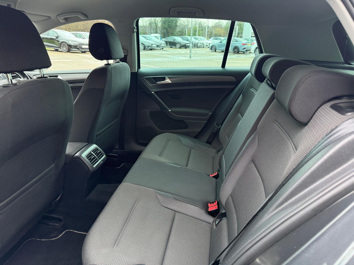 Used Volkswagen Golf 2019 for sale - 77468289: Photo 44