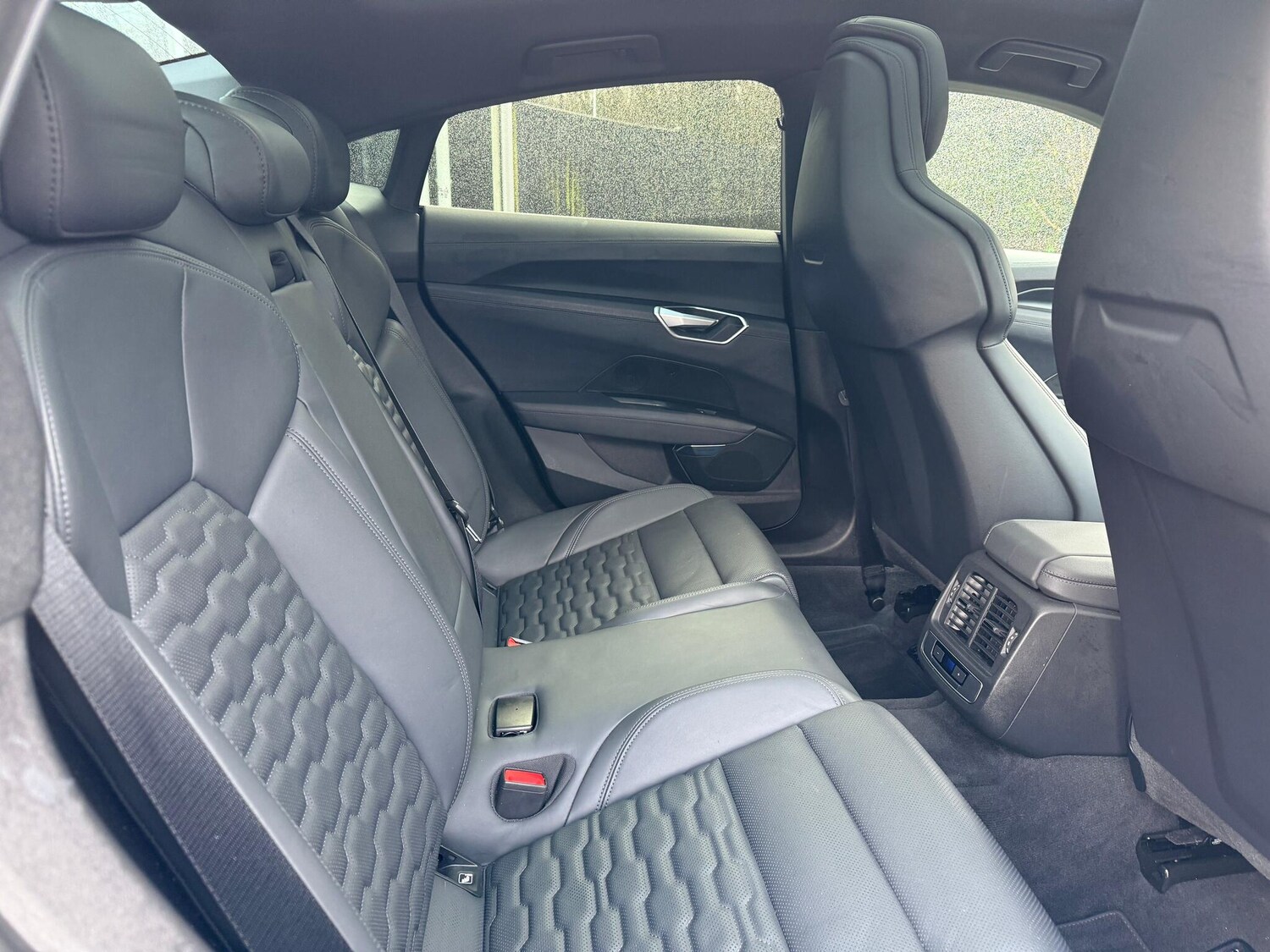 Used Audi RS e-tron GT 2022 for sale - 77468176: Photo 29