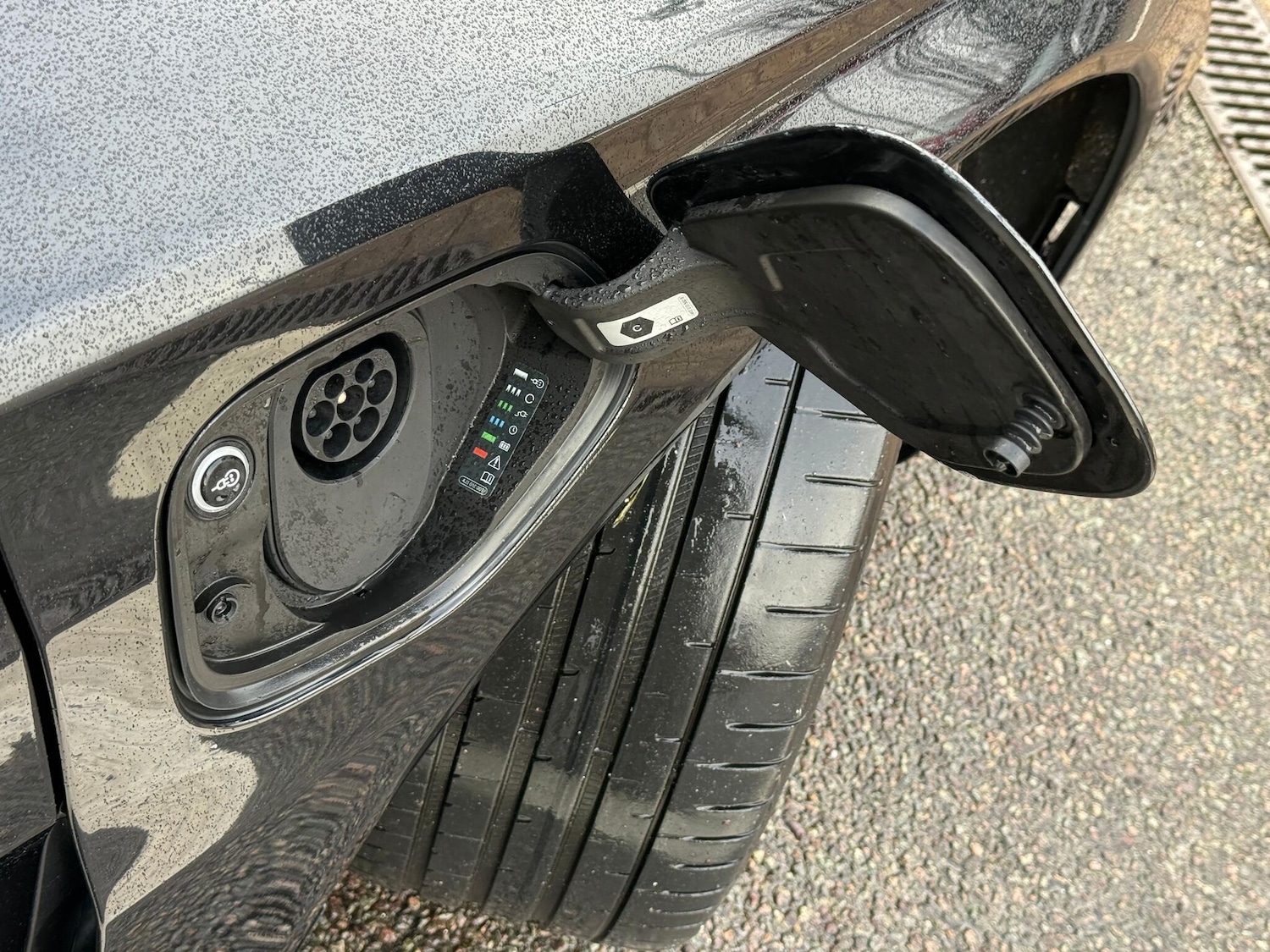 Used Audi RS e-tron GT 2022 for sale - 77468176: Photo 9