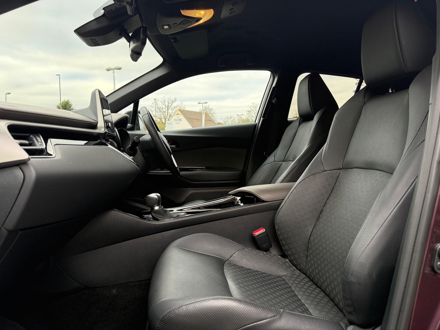 Used Toyota C-HR 2023 for sale - 76646006: Photo 18