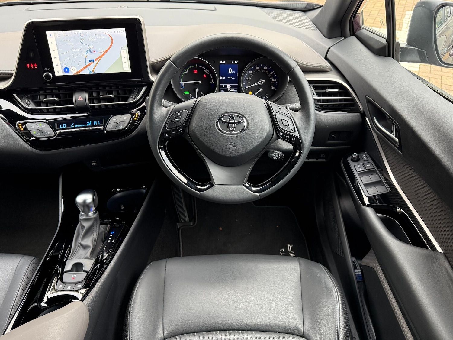 Used Toyota C-HR 2023 for sale - 76646006: Photo 52