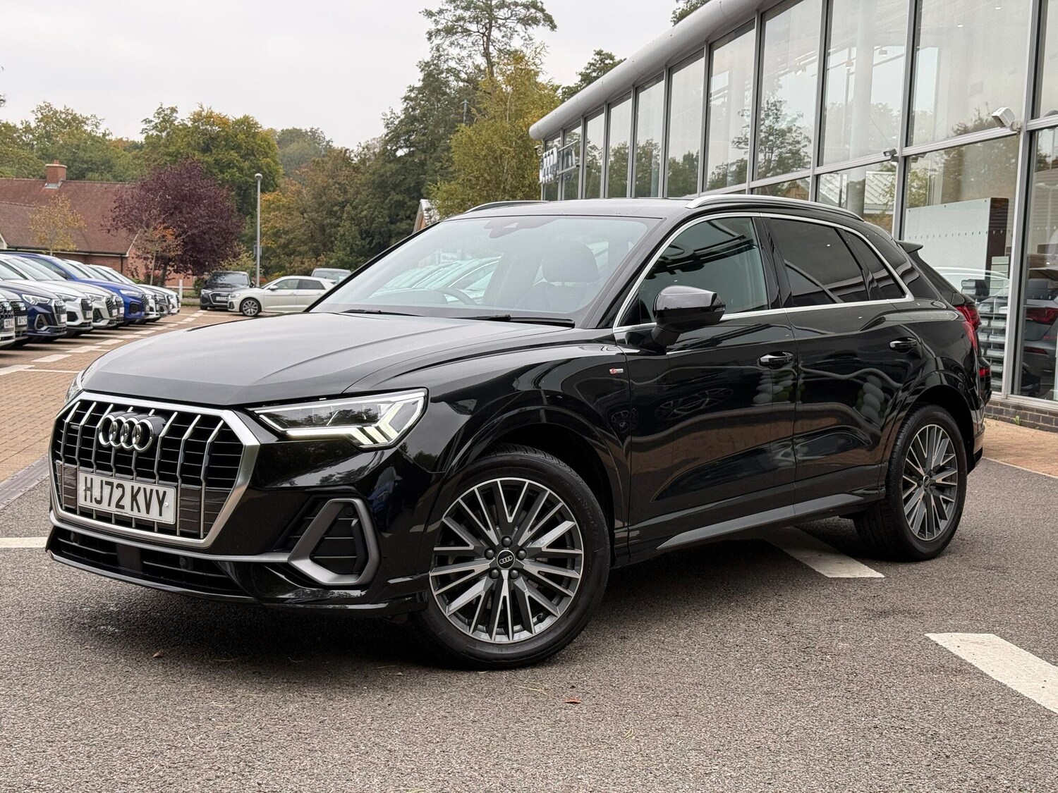 Used Audi Q3 2022 for sale - 76247486: Photo 60