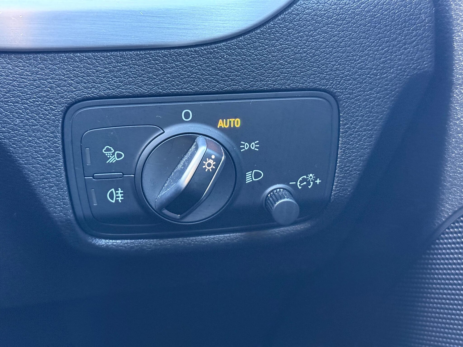 Used Audi Q2 2018 for sale - 76802245: Photo 18