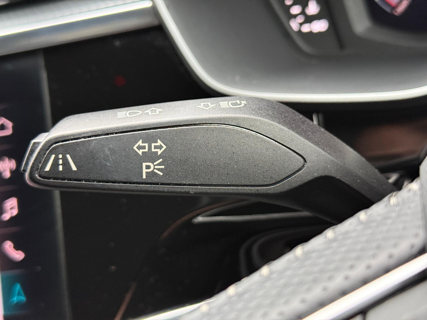 Used Audi Q3 2020 for sale - 77345057: Photo 12