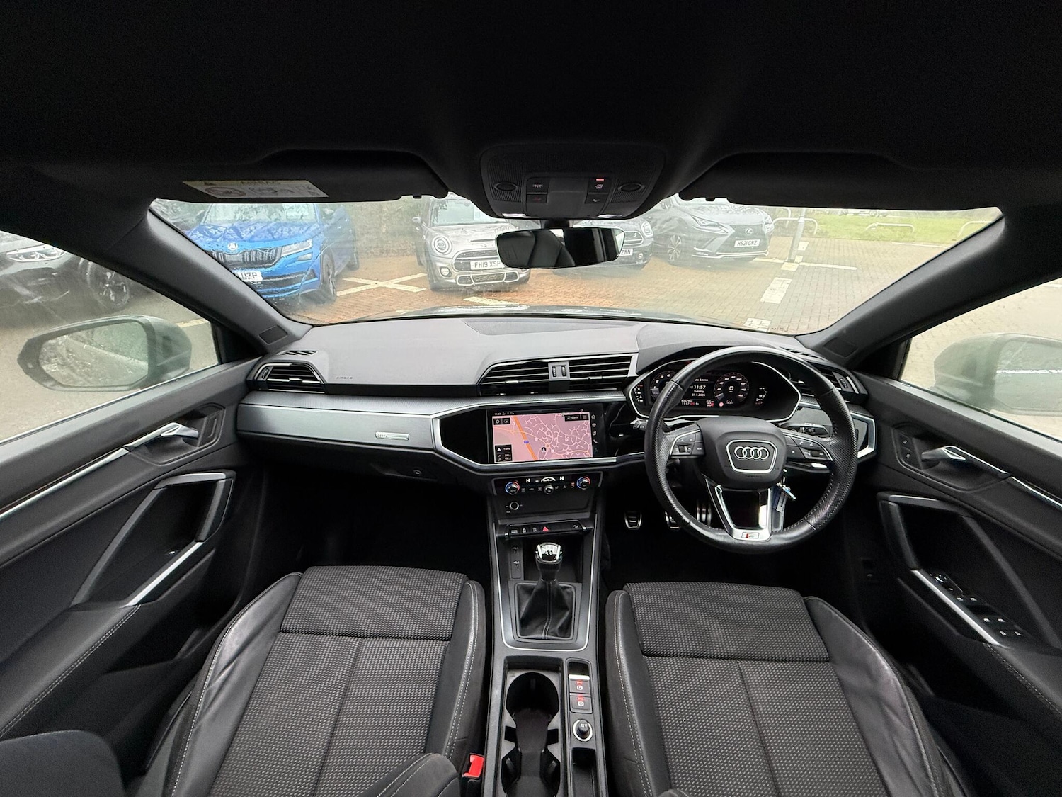 Used Audi Q3 2020 for sale - 77345057: Photo 4