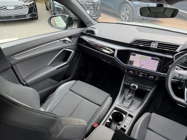 Used Audi Q3 2023 for sale - 75747091: Photo 34