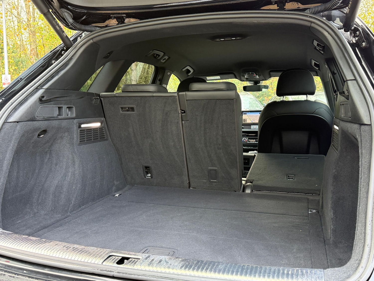 Used Audi Q5 2023 for sale - 76689091: Photo 35