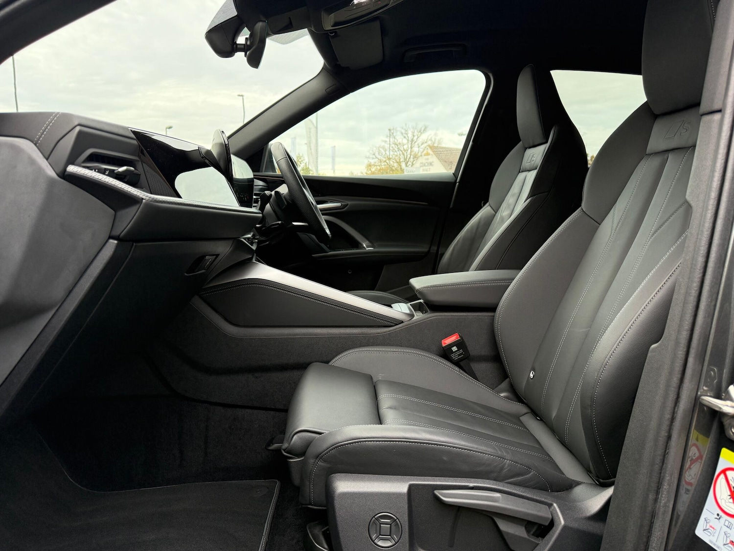 Used Audi Q5 2025 for sale - 76596942: Photo 61