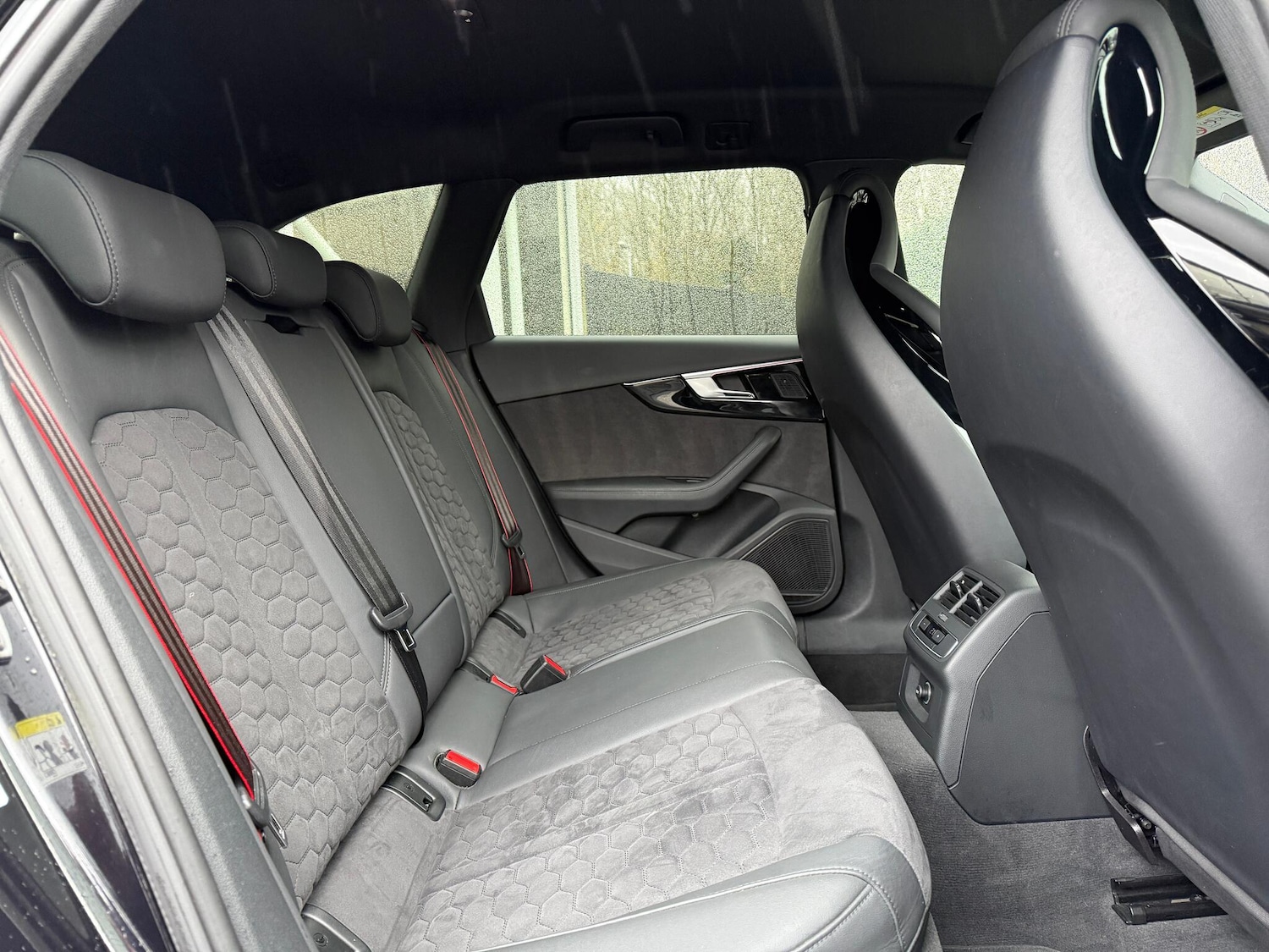 Used Audi RS4 2023 for sale - 76926878: Photo 11