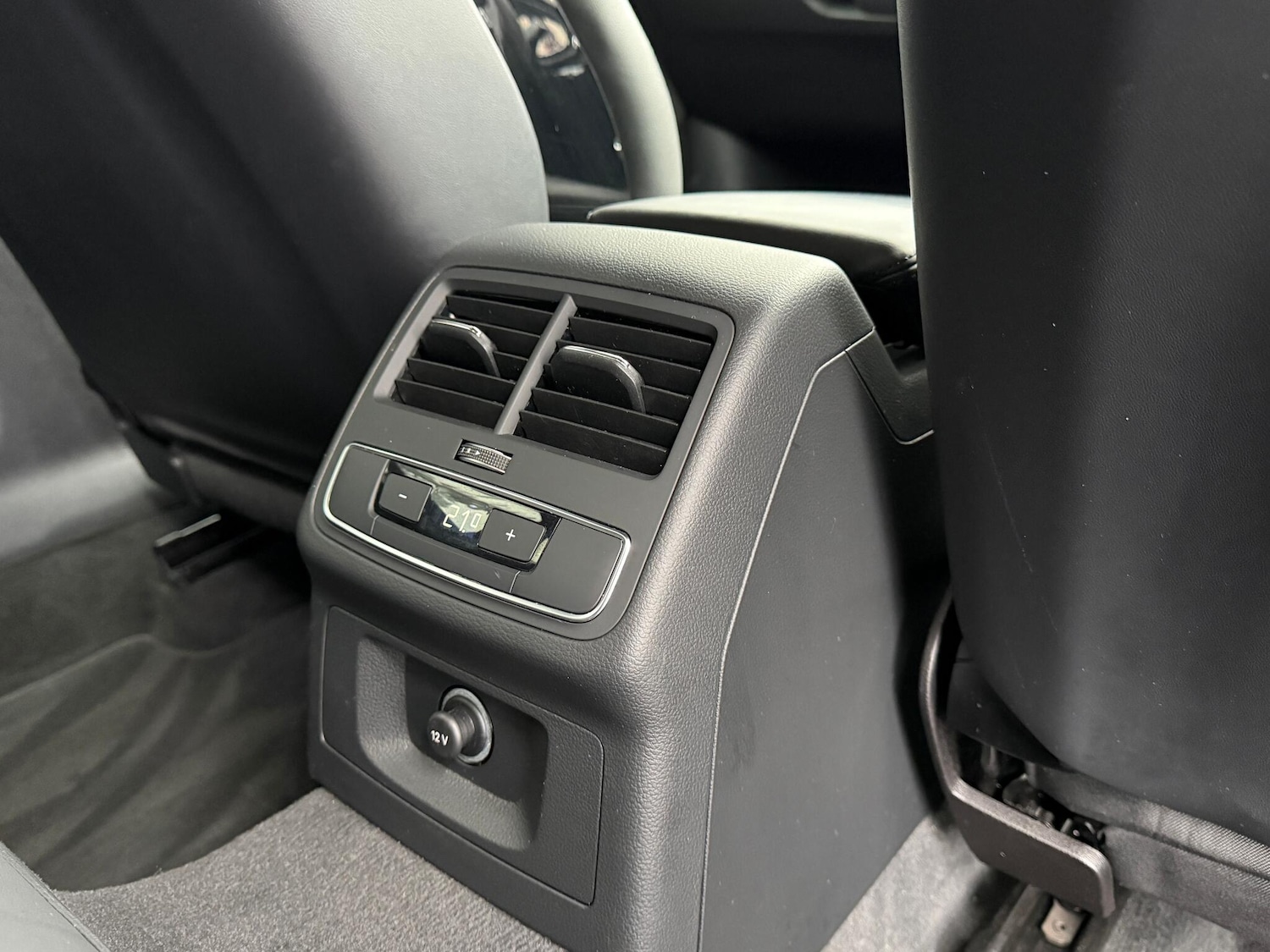 Used Audi RS4 2023 for sale - 76926878: Photo 38