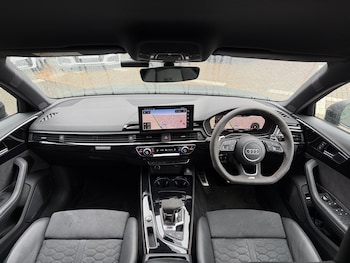 Used Audi RS4 2023 for sale - 76926878: Photo