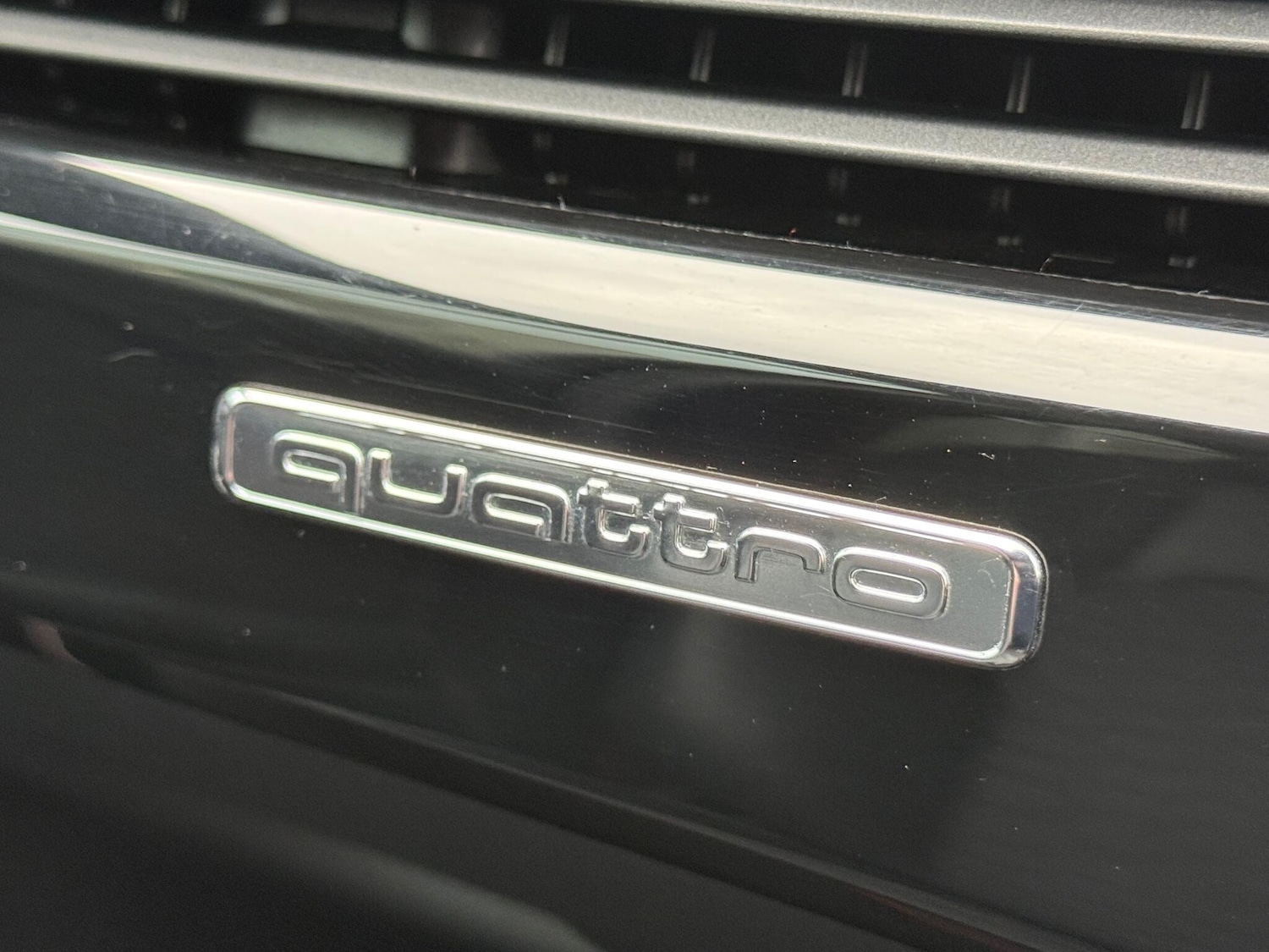 Used Audi RS4 2023 for sale - 76926878: Photo 64