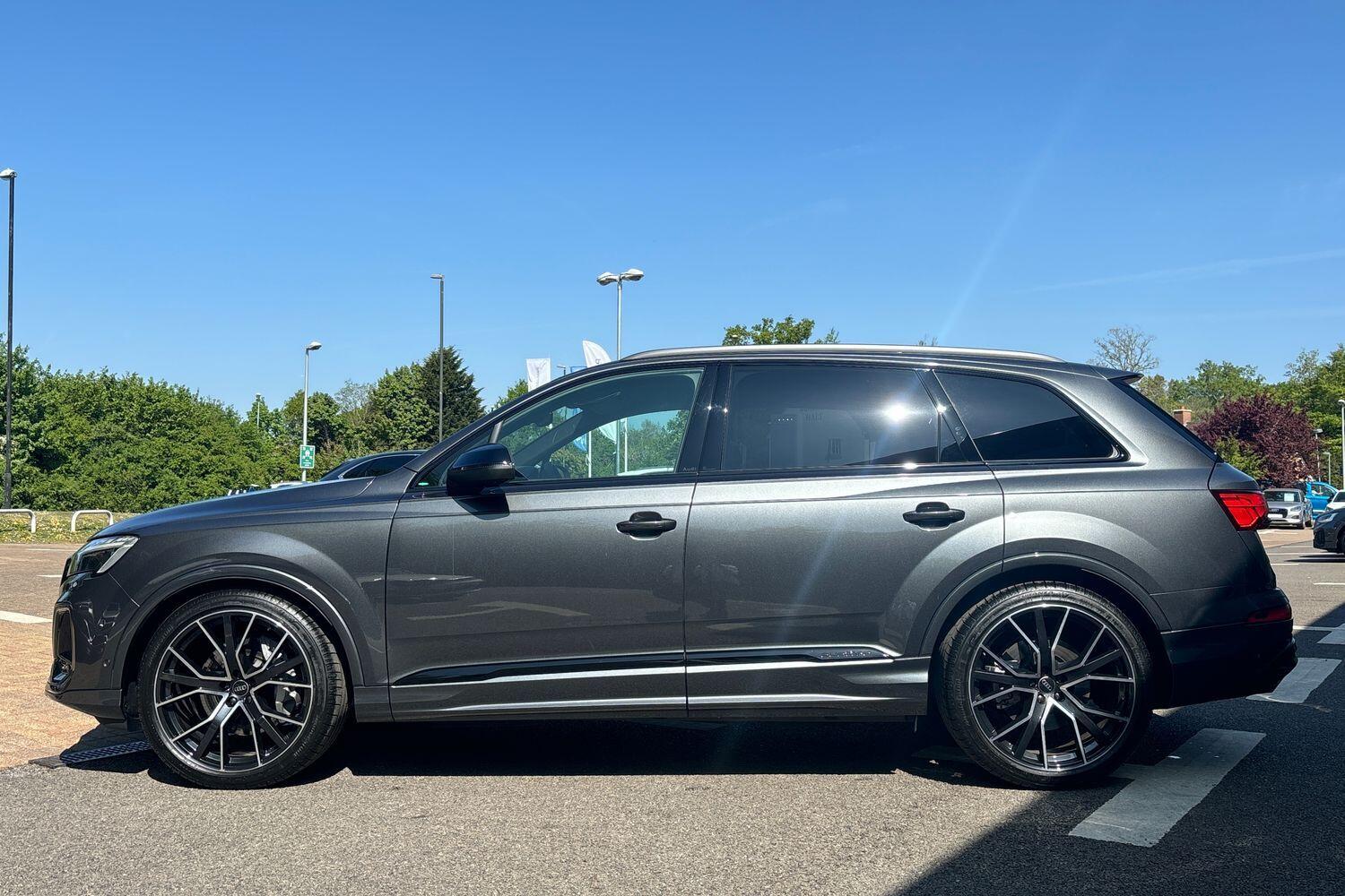 Used Audi Q7 2025 for sale - 76619999: Photo 16